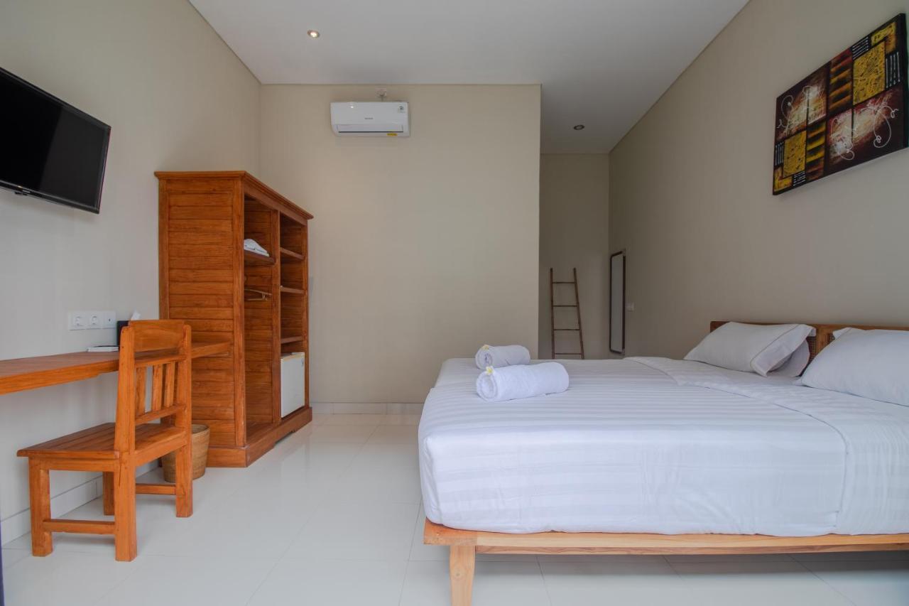 Josh Guest House Singaraja Extérieur photo