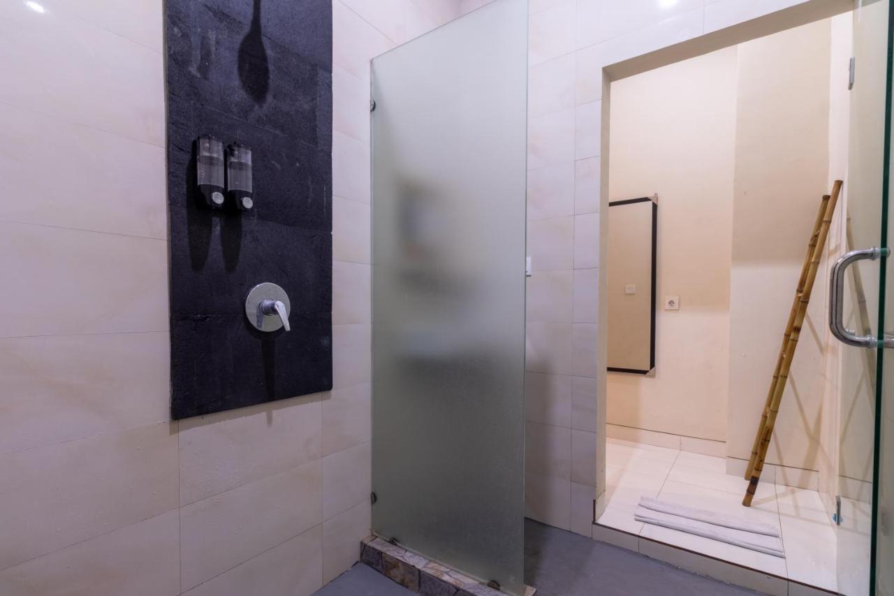 Josh Guest House Singaraja Chambre photo